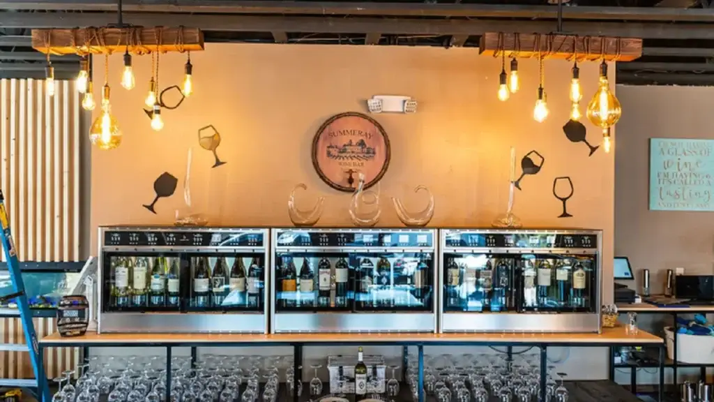 Pali Wine Co. tasting room and upstairs patio on India Street